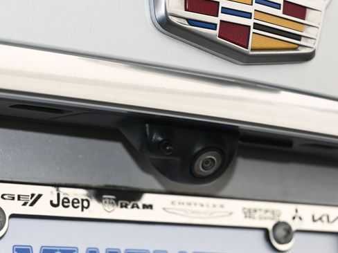 Used 2024 Cadillac XT6 Luxury image 42