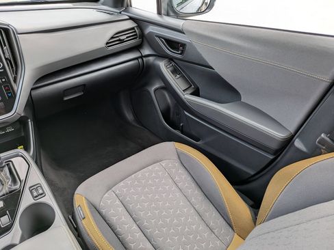 Used 2025 Subaru Crosstrek 2.5i Sport AWD/4WD image 18