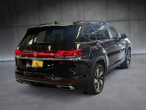 New 2026 Volkswagen Atlas SE FWD image 5
