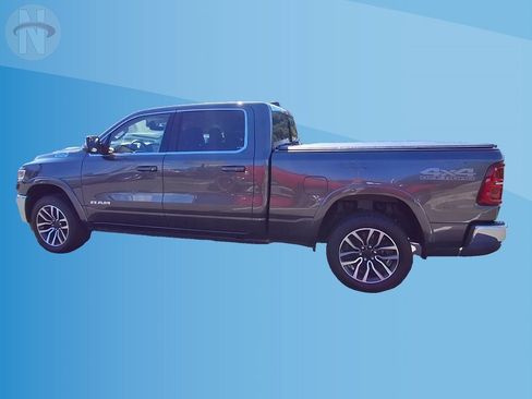 Used 2025 RAM 1500 Limited w/ Off Road Group AWD/4WD image 5