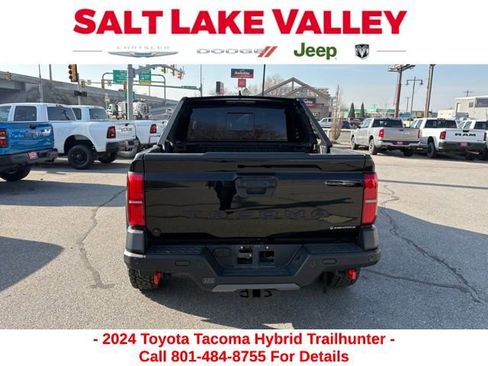 Used 2024 Toyota Tacoma Trailhunter image 4