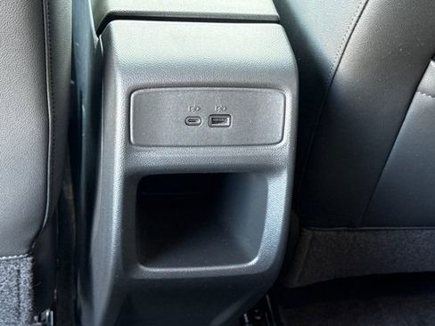 Certified 2024 Chevrolet Trax ACTIV w/ Sunroof Package image 28