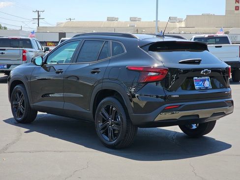 New 2026 Chevrolet Trax ACTIV w/ Driver Confidence Package FWD image 4