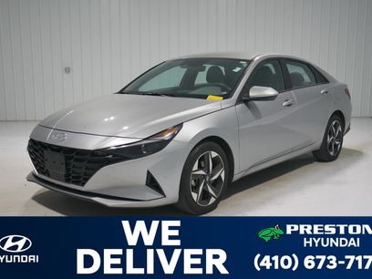 Used 2023 Hyundai Elantra SEL w/ Convenience Package