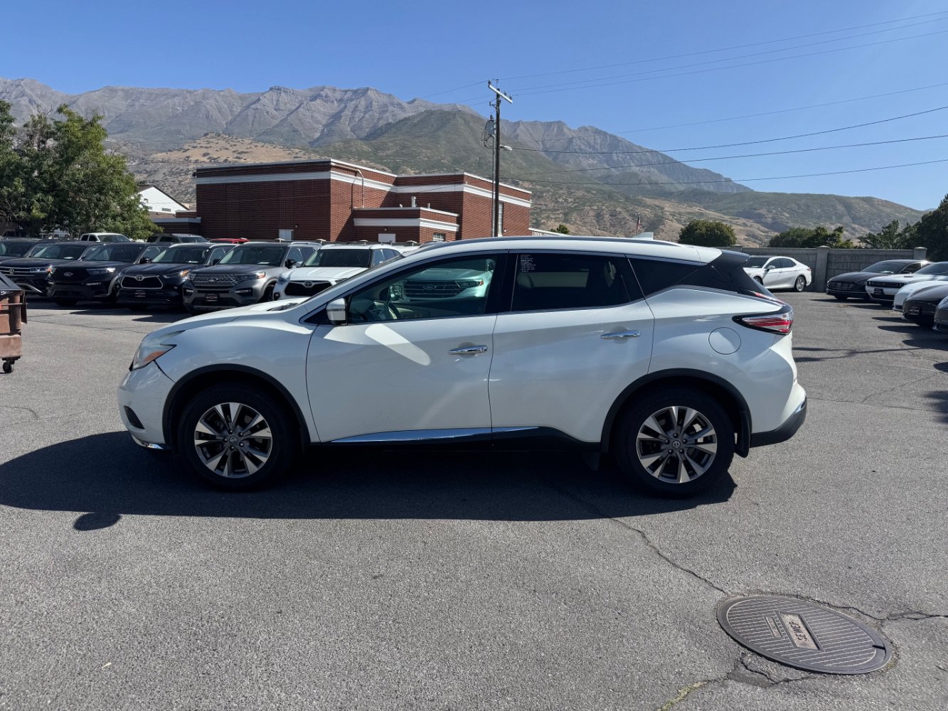Used 2017 Nissan Murano SL AWD/4WD image 2