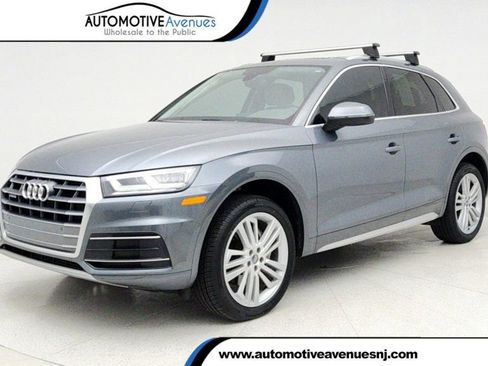 Used 2019 Audi Q5 2.0T Premium Plus w/ Premium Plus Package image 1