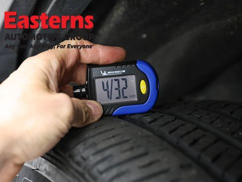 Used 2023 Jeep Grand Cherokee 4WD 4xe image 30