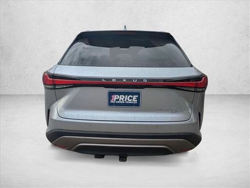 Used 2025 Lexus RX 350 w/ Luxury Package image 5