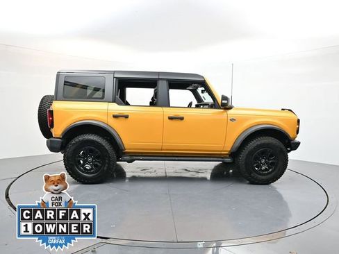 Used 2022 Ford Bronco Wildtrak image 8