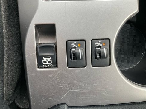 Used 2022 Toyota 4Runner SR5 Premium image 22