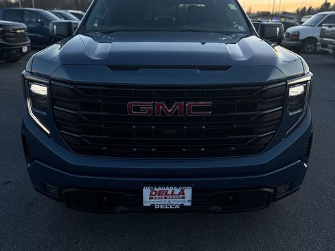 New 2026 GMC Sierra 1500 Elevation w/ Elevation Premium Package image 2