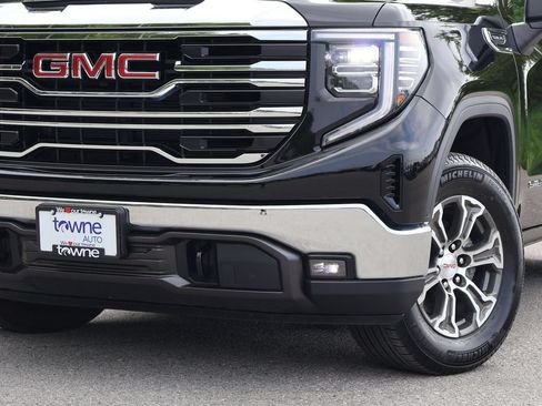 Used 2026 GMC Sierra 1500 SLT AWD/4WD image 30