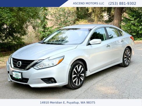 Used 2018 Nissan Altima 2.5 SV FWD image 1