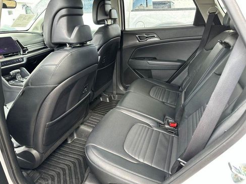 Used 2023 Kia Sportage SX AWD/4WD image 5