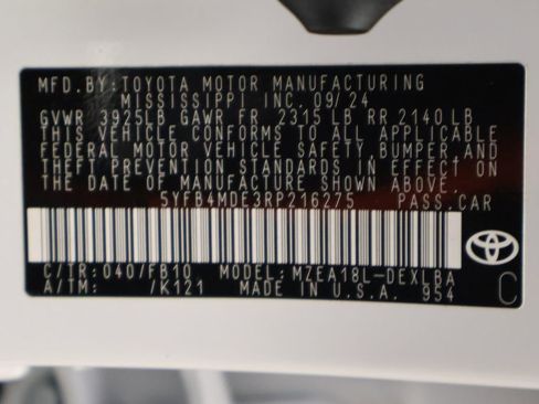 Certified 2024 Toyota Corolla LE FWD image 17