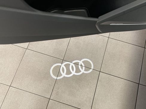 Used 2023 Audi Q5 2.0T Premium Plus w/ Premium Plus Package image 14