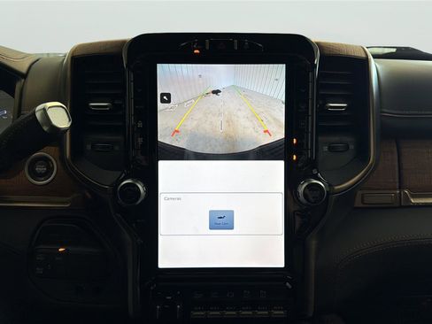 Used 2024 RAM 2500 Limited w/ Safety Group AWD/4WD image 20