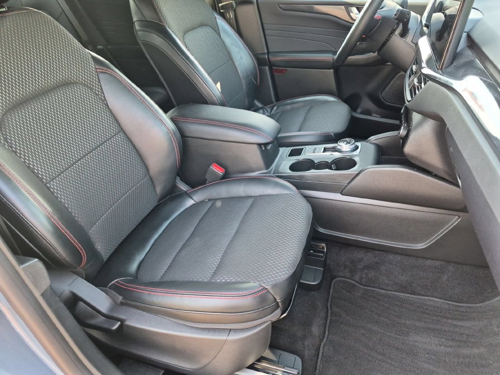 Used 2024 Ford Escape ST-Line w/ Tech Pack #1 AWD/4WD image 22