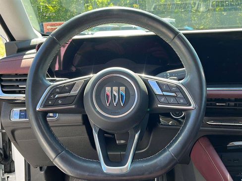 Used 2025 Buick Envision Sport Touring AWD/4WD image 13