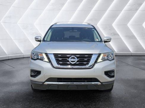 Used 2018 Nissan Pathfinder S FWD image 7