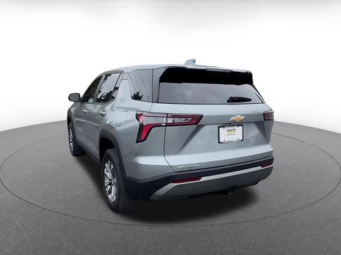 Used 2025 Chevrolet Equinox LT FWD image 10