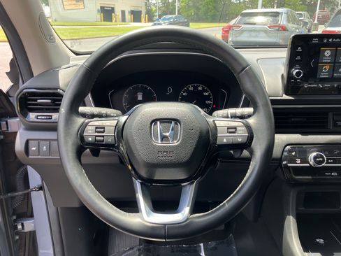 Used 2025 Honda Pilot Touring image 20