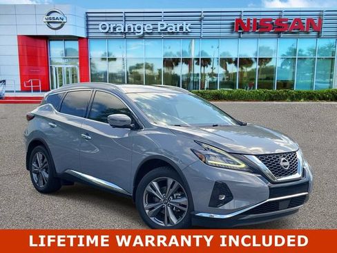 Used 2023 Nissan Murano Platinum w/ Cargo Package FWD image 1