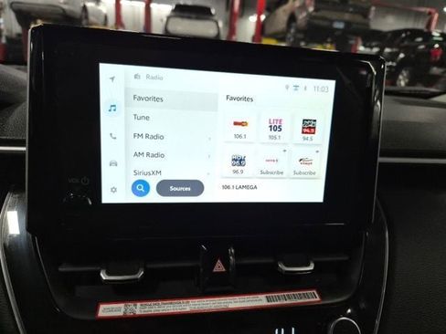 Used 2024 Toyota Corolla Cross XLE w/ Convenience Package image 23