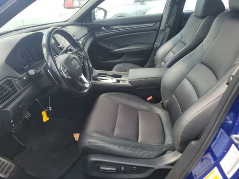 Used 2020 Honda Accord Sport image 7