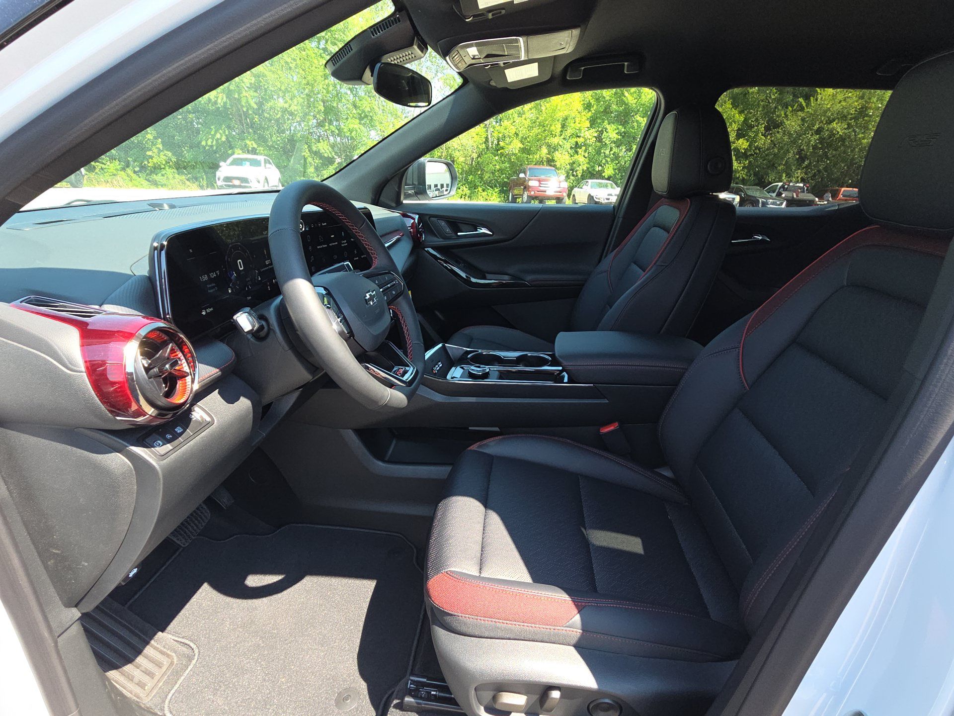 New 2027 Chevrolet Equinox RS FWD image 15