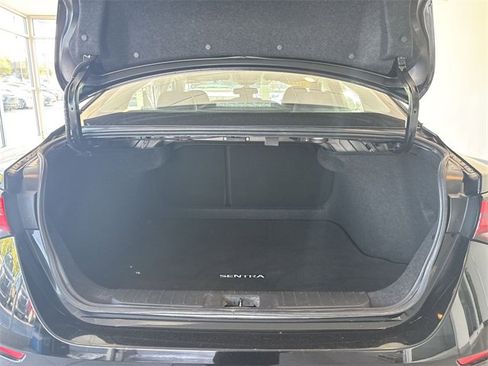 Used 2023 Nissan Sentra SV image 15