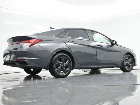 Used 2023 Hyundai Elantra SEL image 46