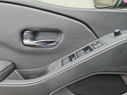 New 2026 Nissan Frontier SV AWD/4WD image 7