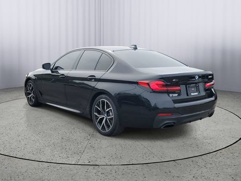 Used 2021 BMW 540i xDrive w/ M Sport Package AWD/4WD image 4