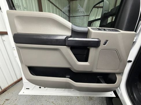 Used 2019 Ford F350 XL w/ Power Equipment Group AWD/4WD image 7