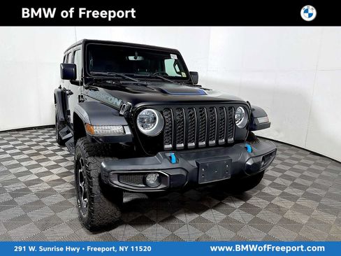 Used 2023 Jeep Wrangler Unlimited Rubicon 4xe w/ Cold Weather Group AWD/4WD image 1