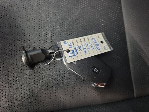 Used 2023 Kia Seltos EX AWD/4WD image 38