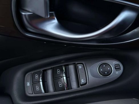 Used 2018 INFINITI Q50 Luxe w/ Sensory Package (Luxe) image 40