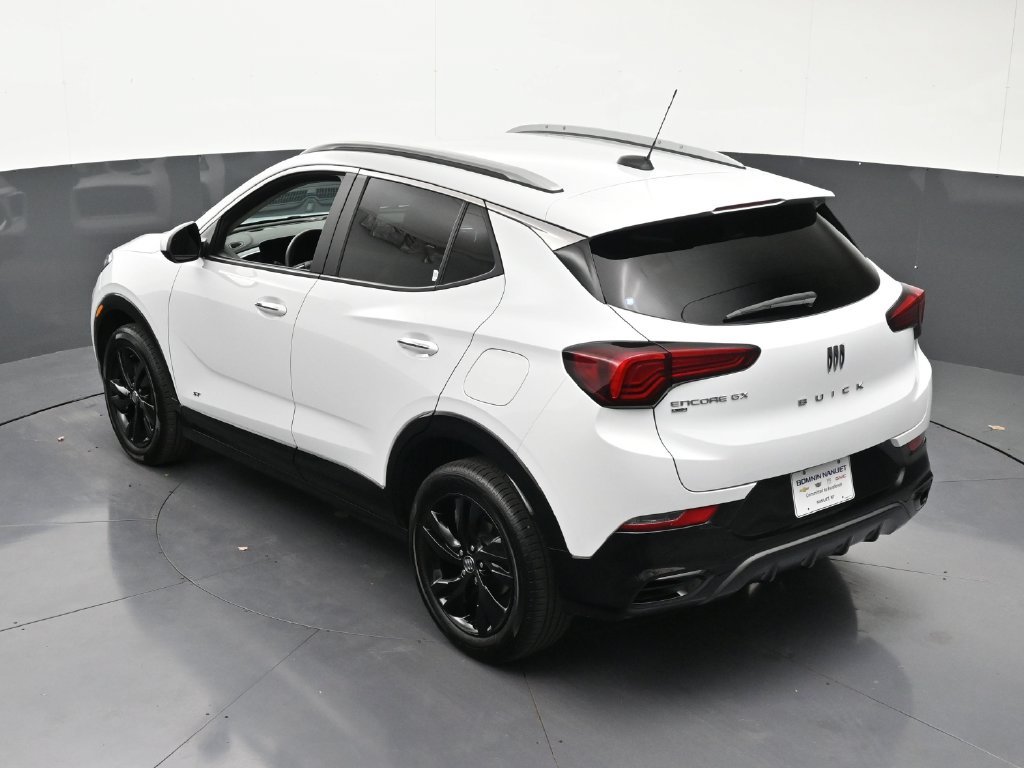 Used 2026 Buick Encore GX Sport Touring AWD/4WD image 18