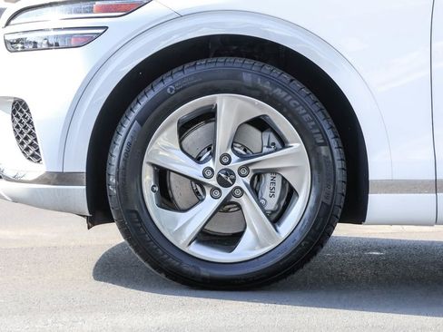 Used 2026 Genesis GV70 2.5T Select image 23