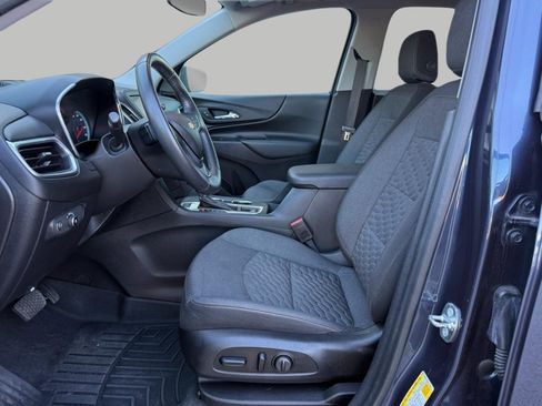 Used 2018 Chevrolet Equinox LT AWD/4WD image 24