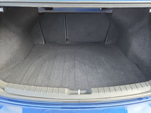 Used 2018 Hyundai Elantra SE image 24