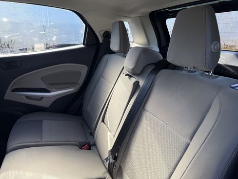Used 2022 Ford EcoSport S image 16