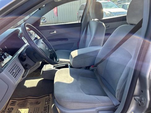 Used 2007 Buick LaCrosse CX image 9