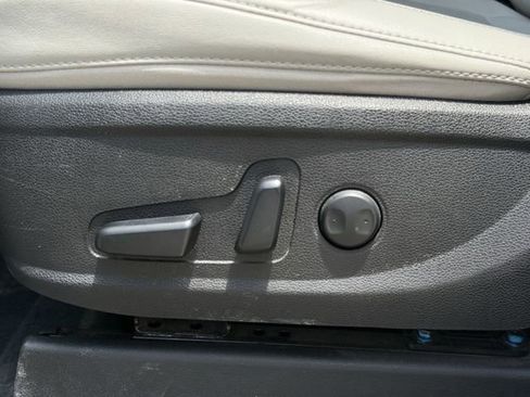 Used 2024 Kia Telluride S w/ S Sunroof Package FWD image 28