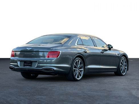 New 2026 Bentley Flying Spur Plug-In Hybrid AWD/4WD image 7