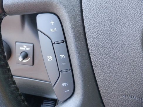 Used 2020 Chevrolet Express 2500 w/ Enhanced Convenience Package RWD image 21