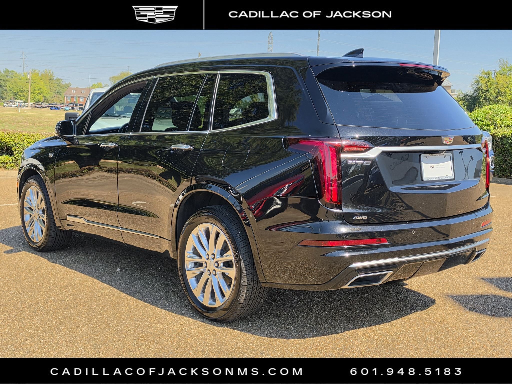 Used 2020 Cadillac XT6 Premium Luxury AWD/4WD image 3