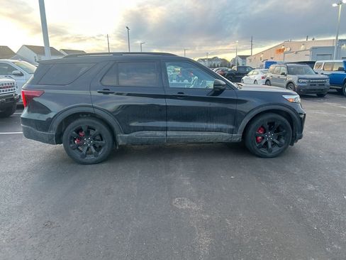Used 2022 Ford Explorer ST w/ Equipment Group 401A image 22