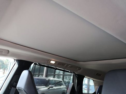 Used 2023 INFINITI QX60 Luxe w/ Cargo Package FWD image 23